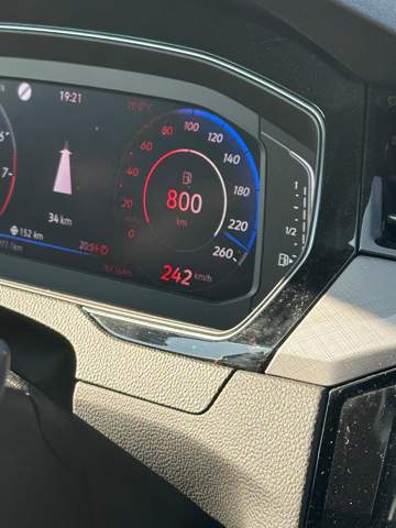 - (Autokauf, TÜV, VW)