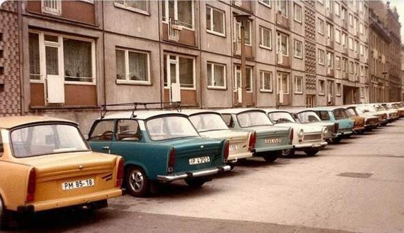 - (Berlin, DDR, Sauberkeit)