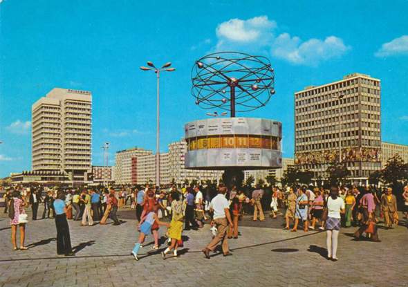 - (Berlin, DDR, Sauberkeit)