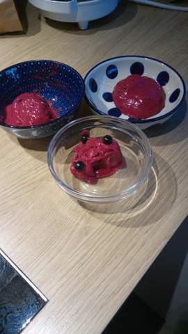 - (Früchte, Beeren, Beerenobst)