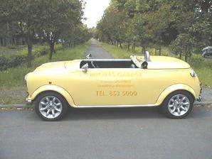 - (Menschen, Auto, Marke)