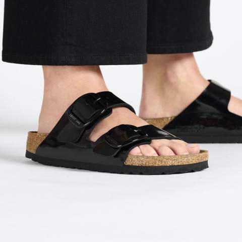 - (Kleidung, Mode, Aussehen)