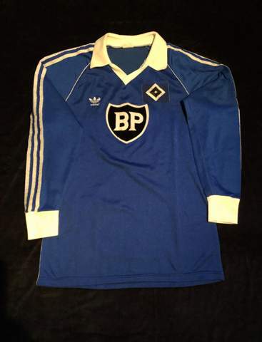 - (Bundesliga, Verein, Fan)