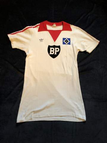 - (Bundesliga, Verein, Fan)