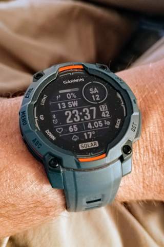 - (Technik, Fitness, Android)