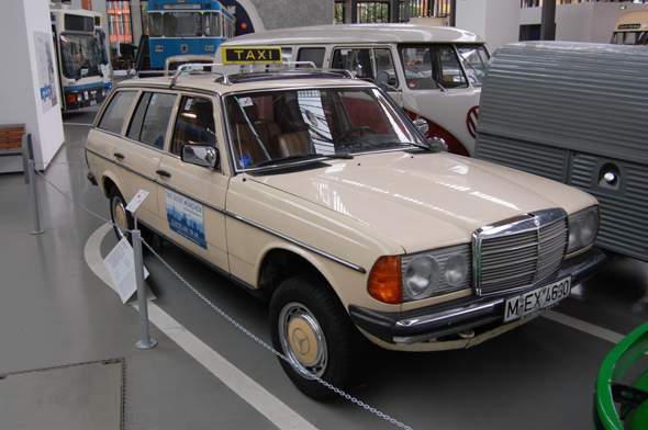 - (Autokauf, Mercedes Benz, Elektroauto)