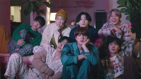 - (Musikvideo, K-Pop, BTS)