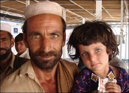 Paschtunne mit seinen Tochter - (Türkei, Indien, Afghanistan)