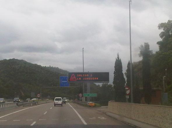 Autoroute Richtung spanische Grenze - (Hausaufgaben, Geografie, Unterricht)