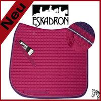 Eskadron berry - (Pferd, Farbe, braun)