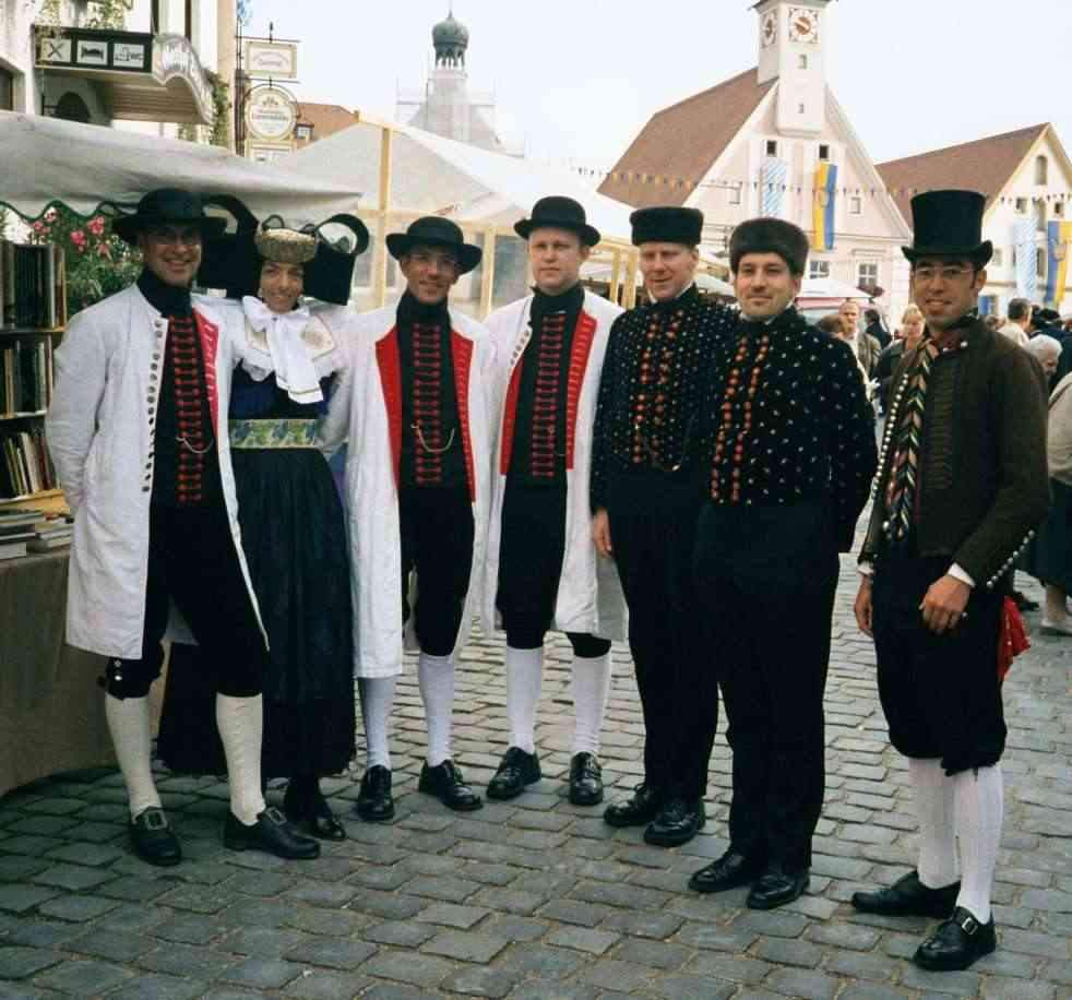 Norddeutsche Tracht? (Deutschland, Hamburg, Bremen)