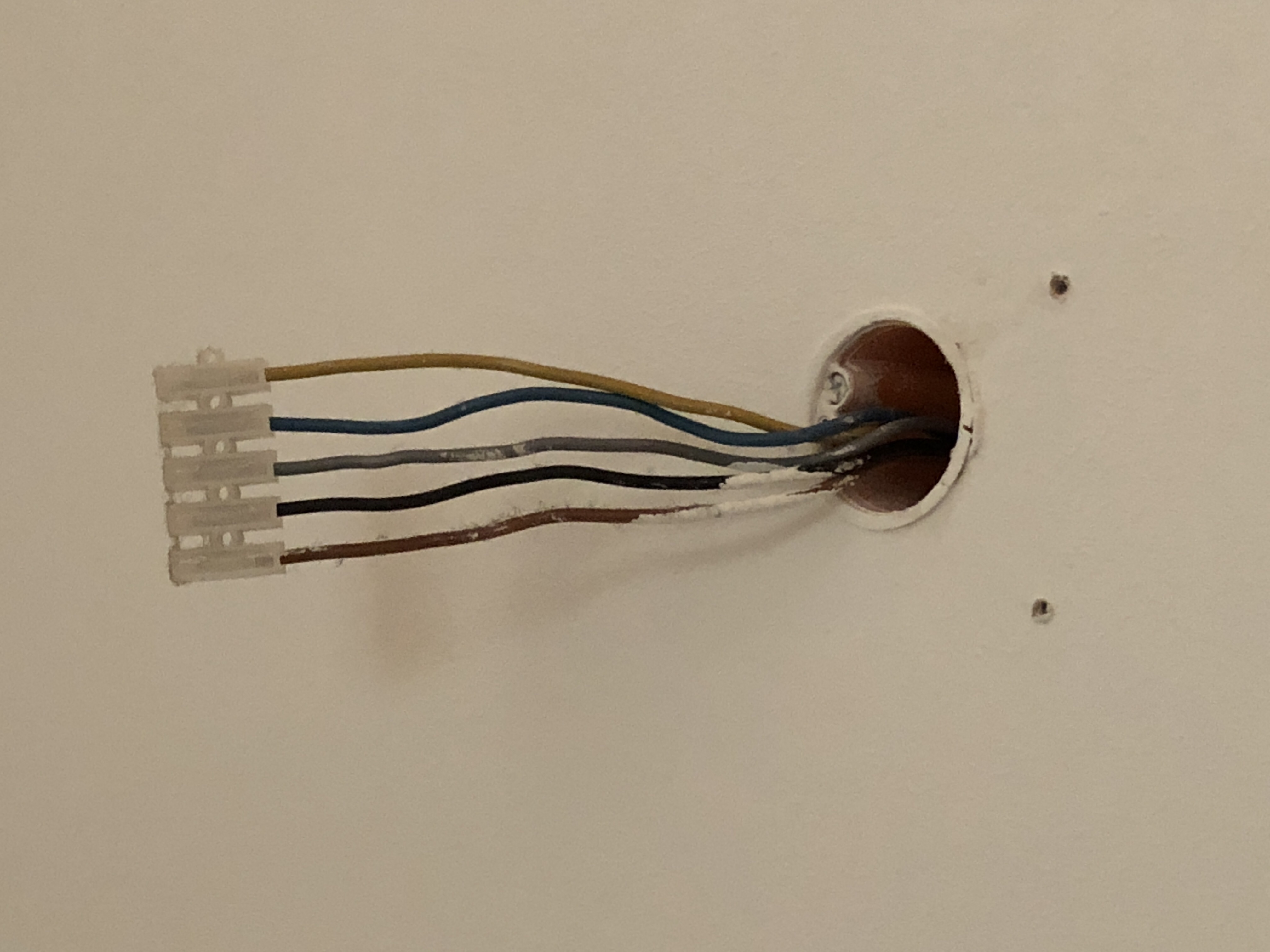 2. deckenlampe mit zweierschalter an 5 Drähte anschließen? (Computer ...