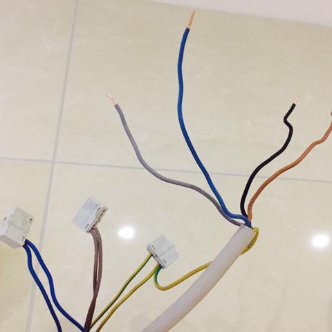 5 adriges Kabel - (Elektrik, Elektro, Lampe)