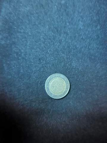 2€ Münze mit Strichmännchen?