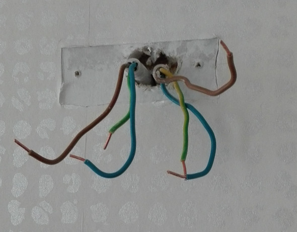 Wie Muss Ich Kabel Verbinden Um 2 Wandleuchten An Wie Muss Ich Kabel Verbinden Um 2 Wandleuchten An