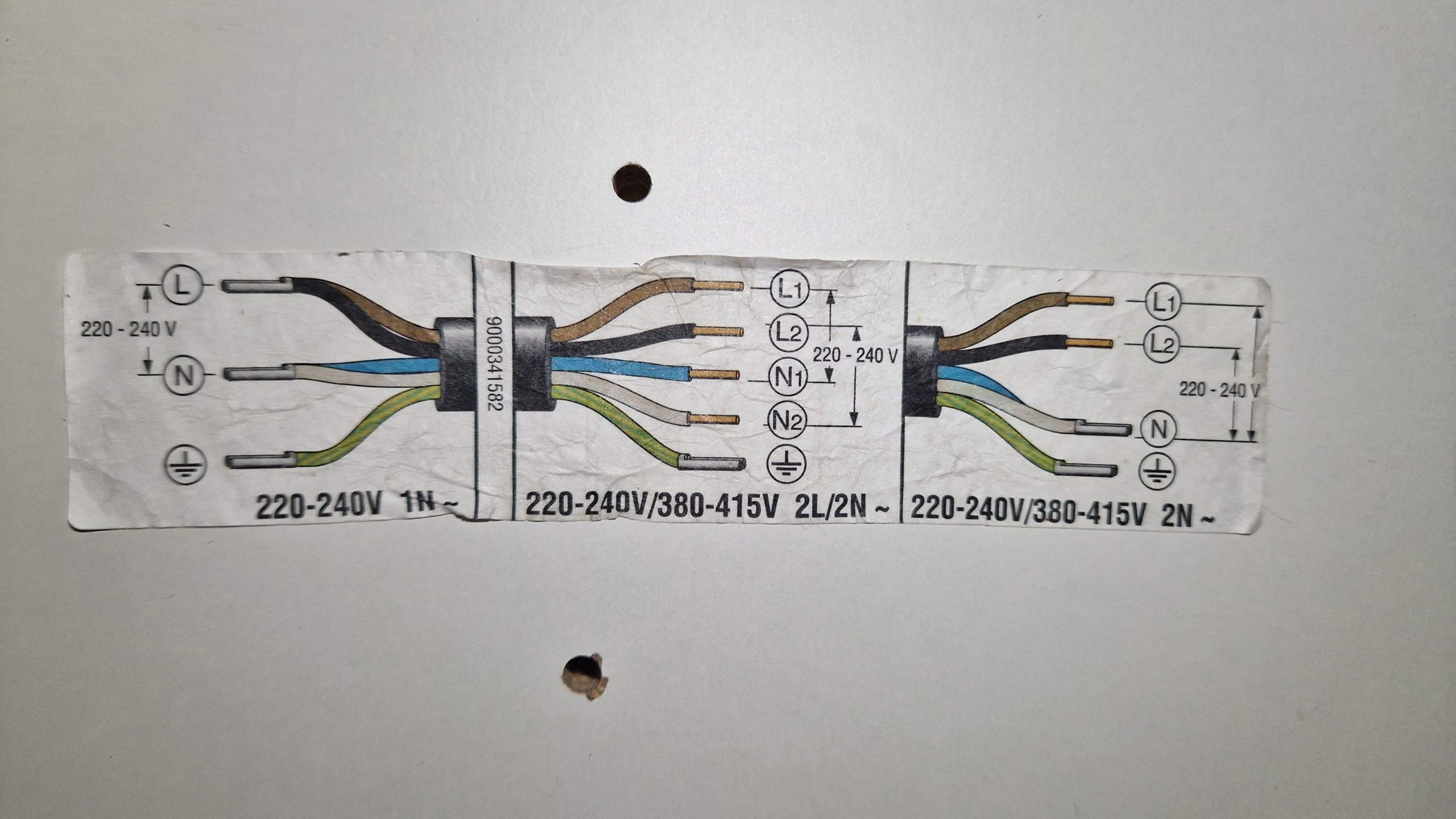 230V Ceranfeld an 400V Dose anschließen? (Küche, starkstrom)