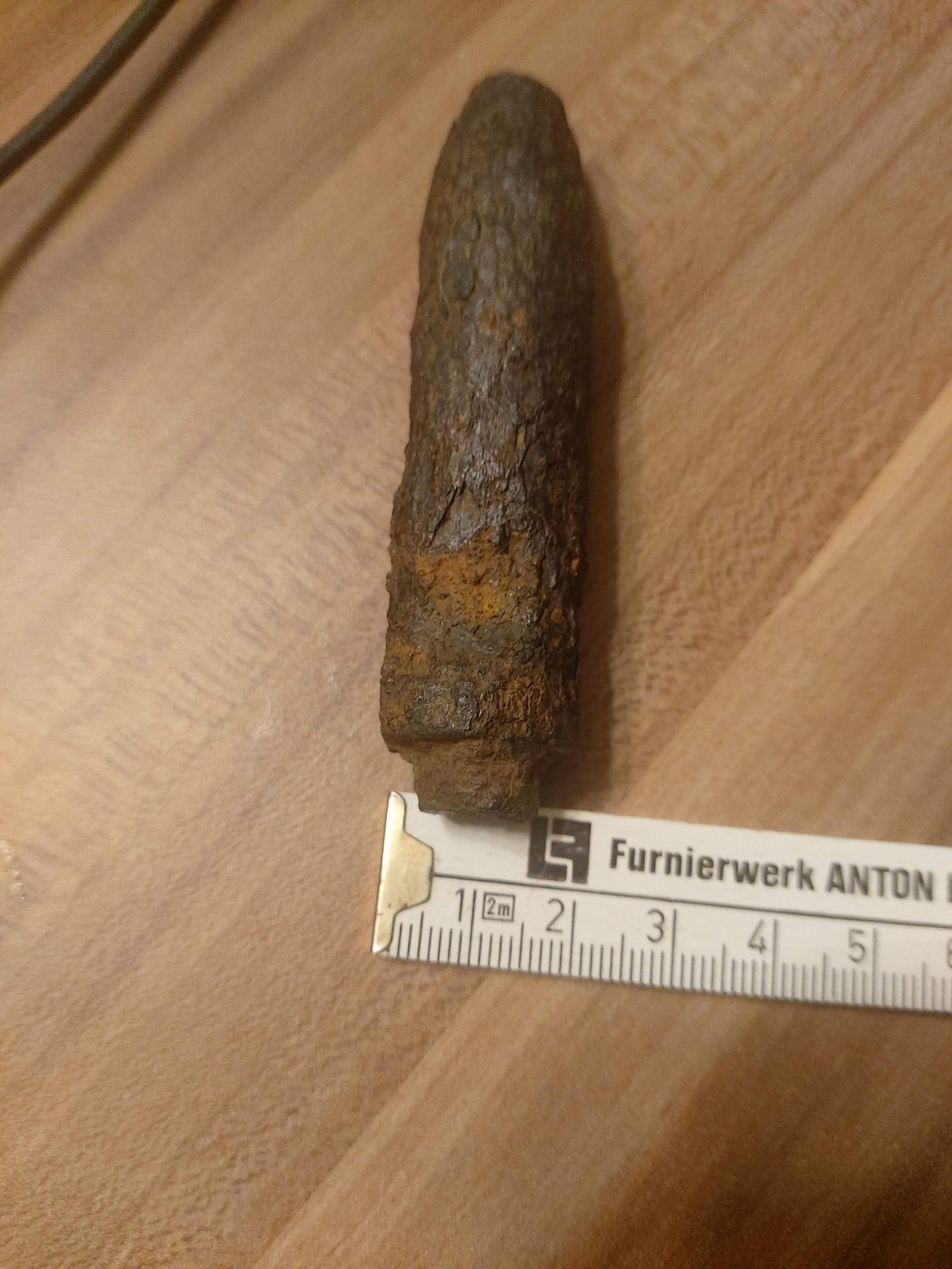 2cm flak geschoss im Garten gefunden? (sammeln, Gefährlichkeit, 2