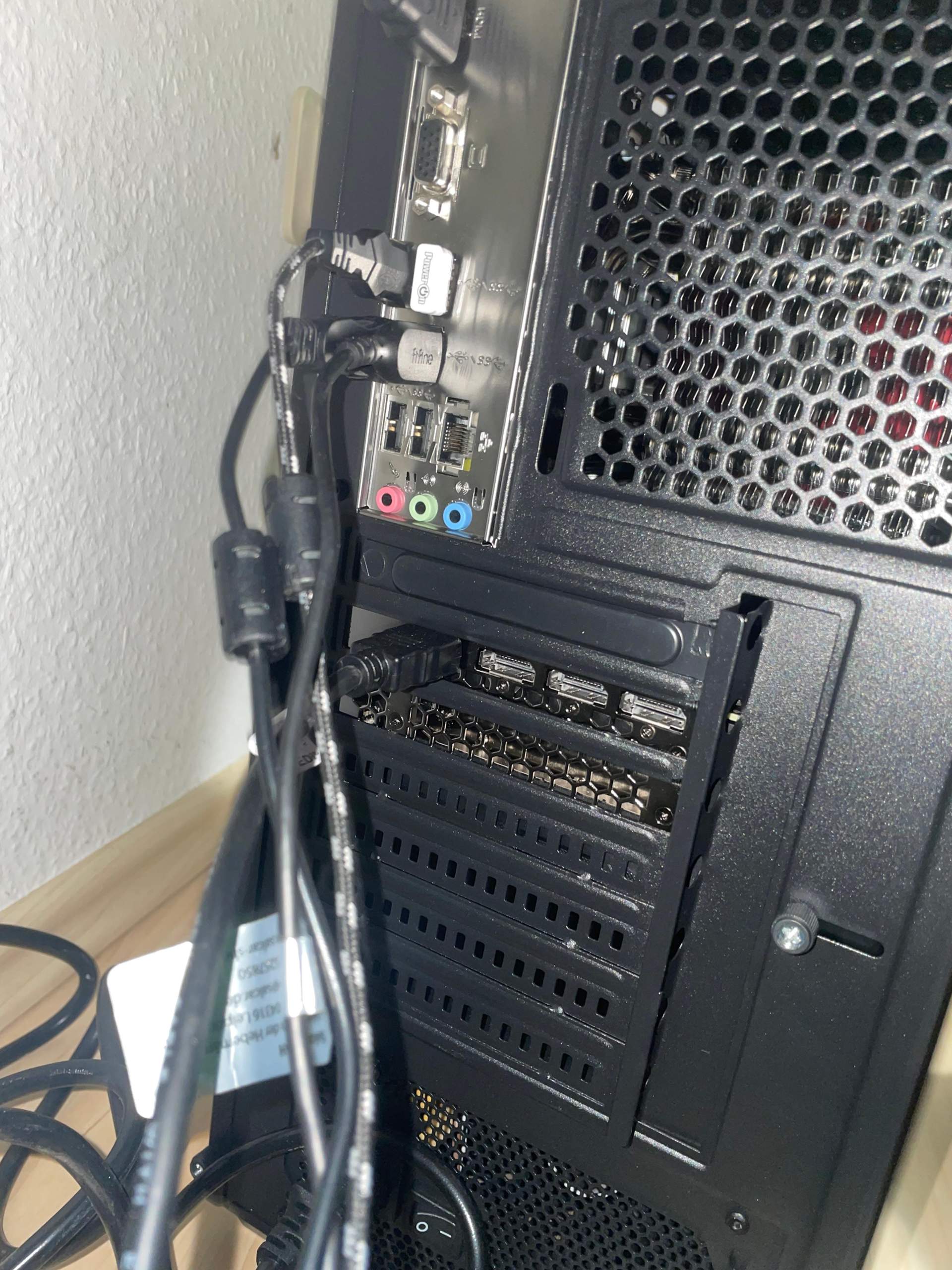 4070 to mehrere Monitore anschließen? (Grafikkarte, Monitor)