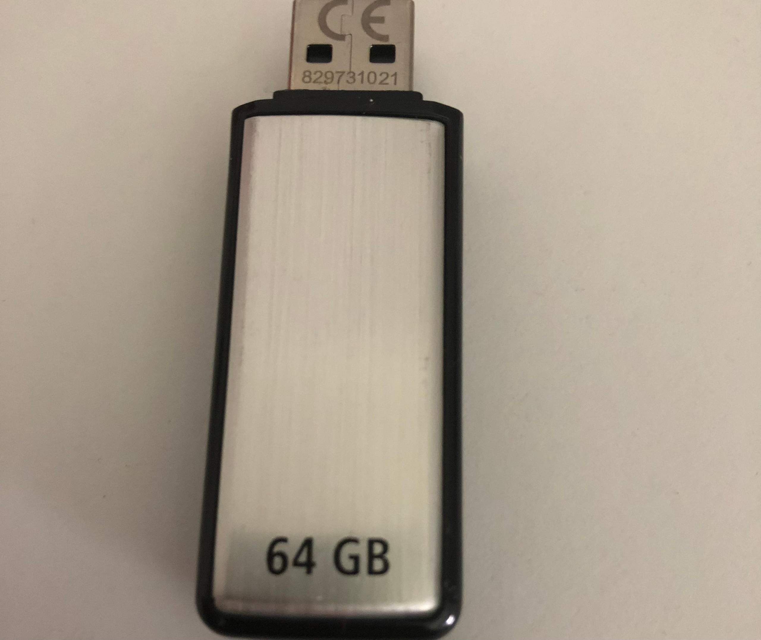 GB USB-Stick aber nur GB Speicherkapazität? Technik, PC)