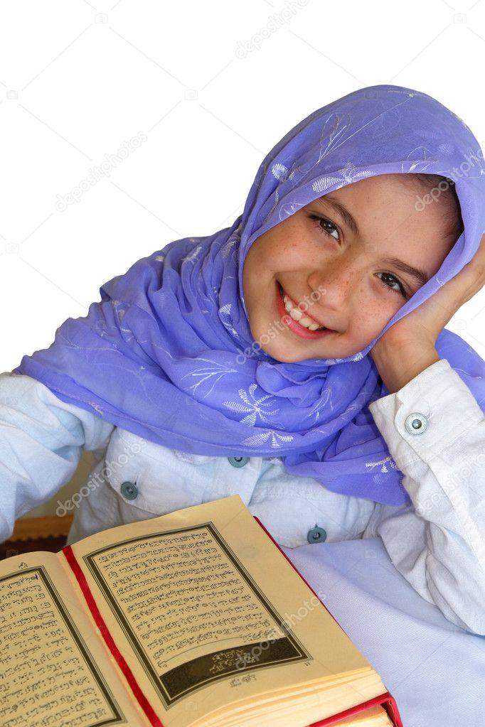Ab wieviel Jahren sollten Mädchen Kopftuch tragen? (Religion, Islam