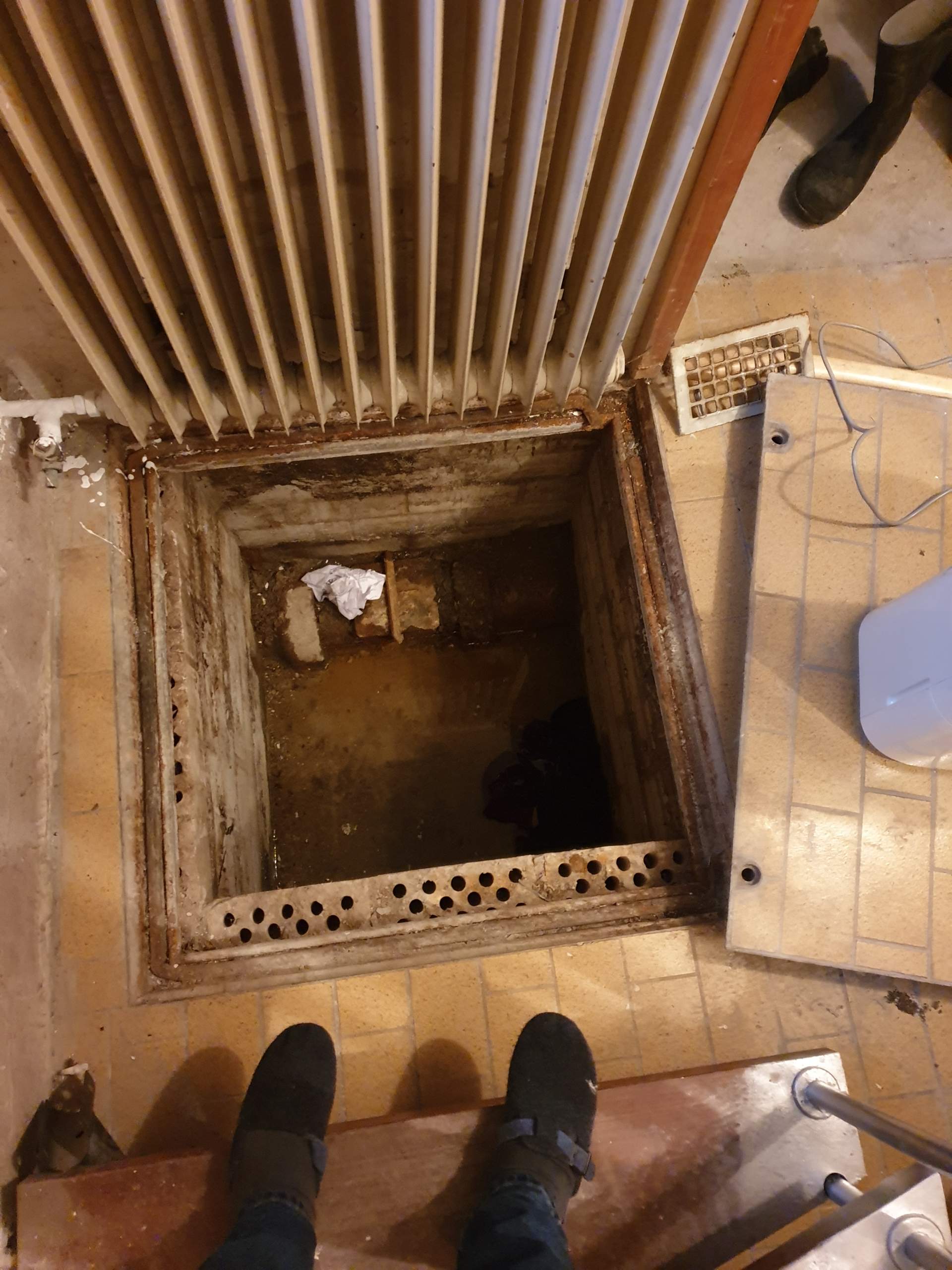 Abfluss im Keller? (Abflussrohr)
