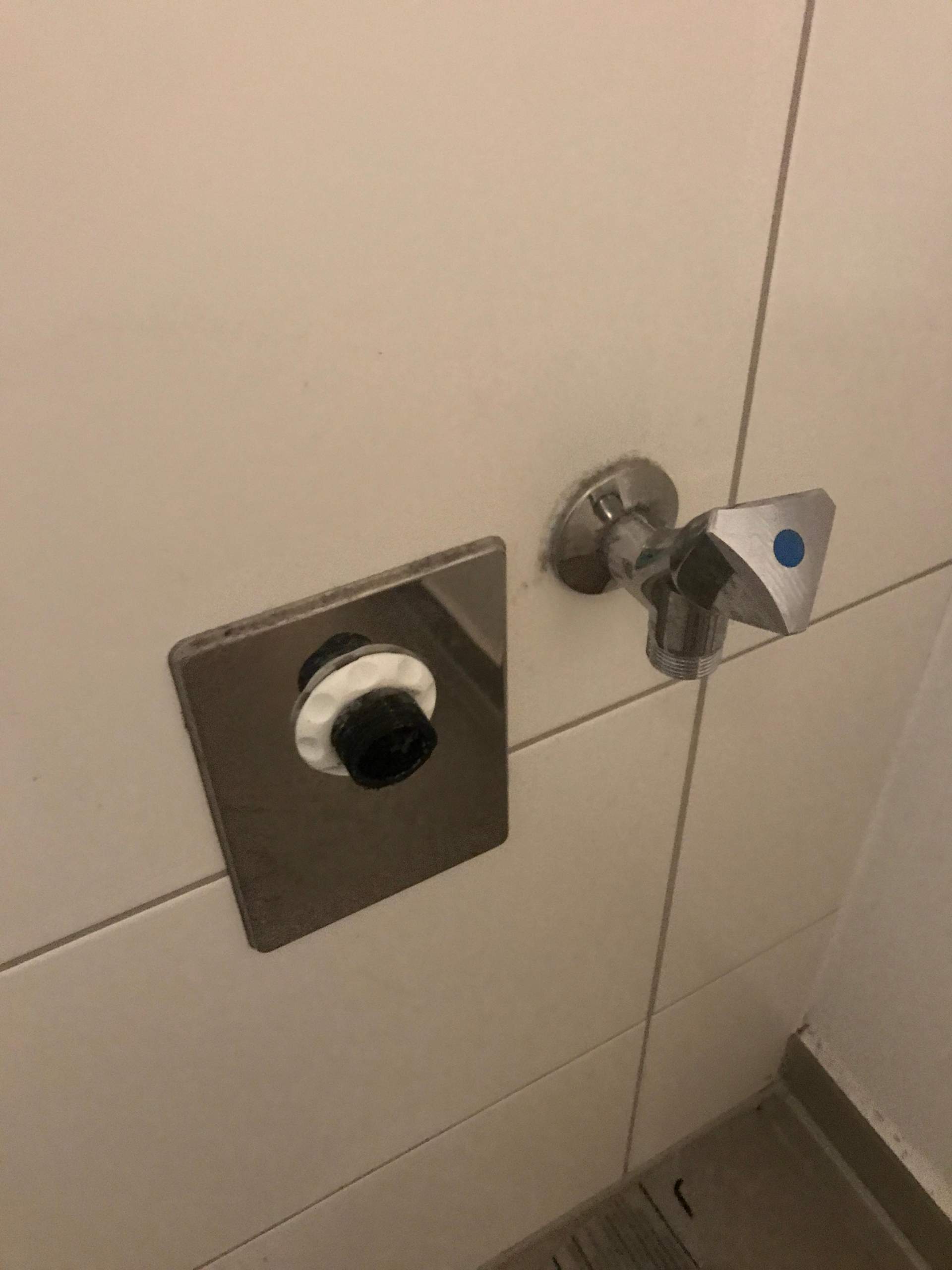 T Stück Für Anschluss An Wasch Und Geschirrspülmaschinen Ablaufschlauch der Waschmaschine passend für jeden Unterputz Ausgang