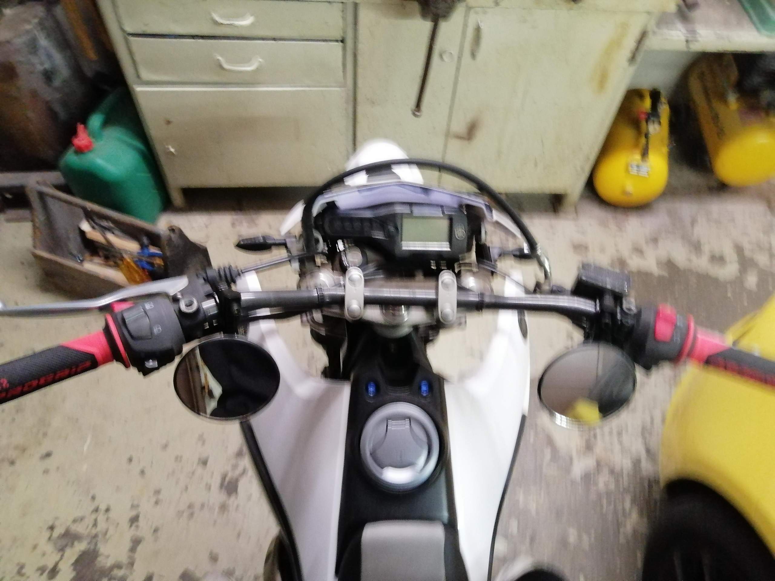 2× Spiegel für Moped und Motorräder