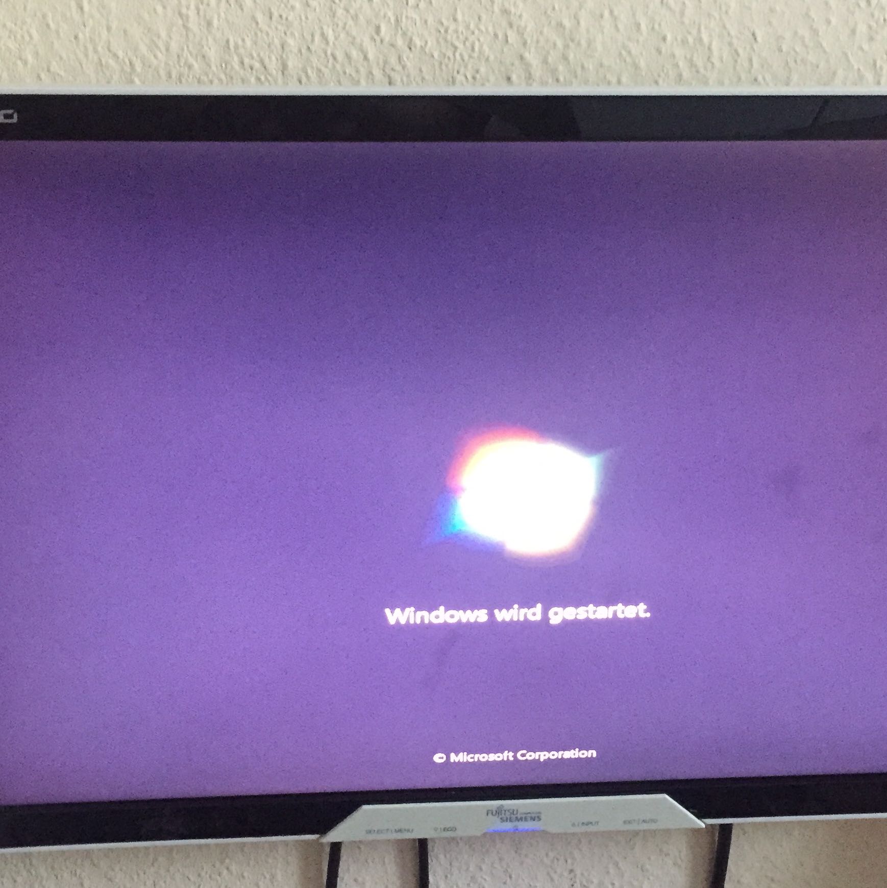 Acer Aspire x1700 PC Fährt nicht hoch? (Computer, Windows ...