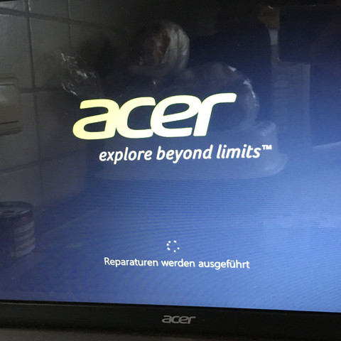 Seit 4 Stunden  - (Windows 8, Acer, Automatische Reperatur)