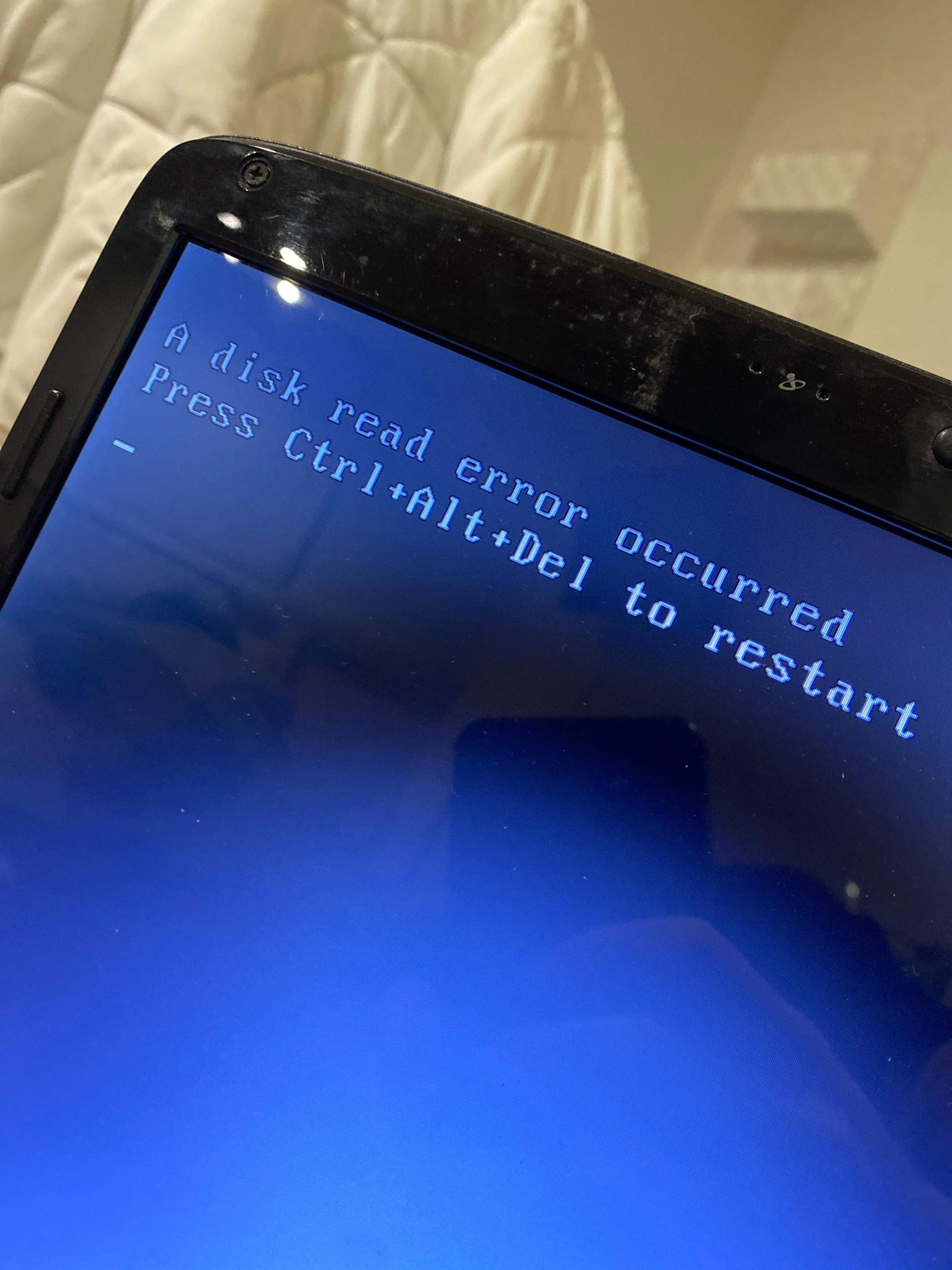 Acer geht nicht an? Laptop)