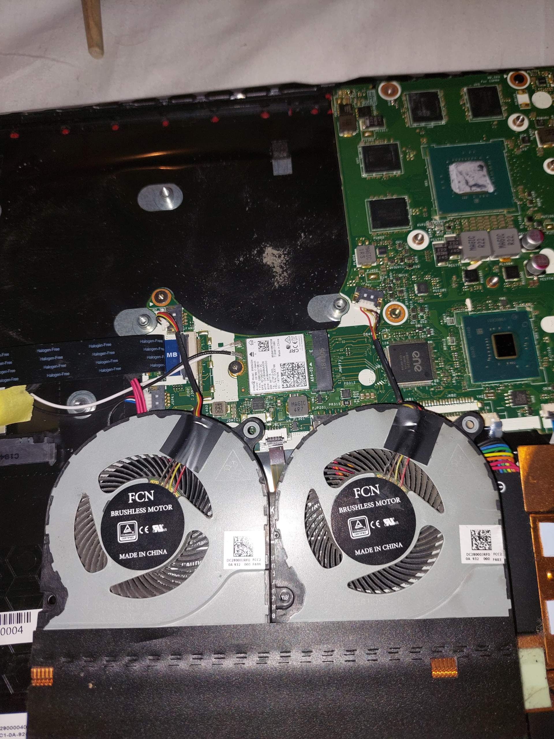 ACER Nitro 5 AN515 52 braucht die CPU neuen Thermalpaste? (Gaming PC ...