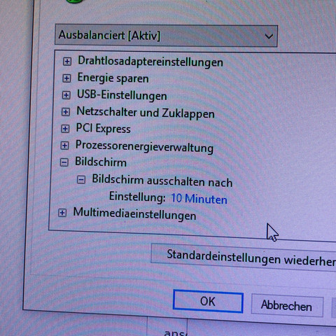 Adaptive Helligkeit lässt sich nicht einstellen, wieso ...