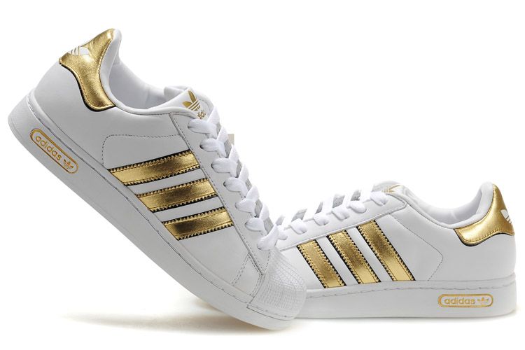 On Sale Cheap Adidas Superstar Vulc ADV Skate Shoes up to 45% off