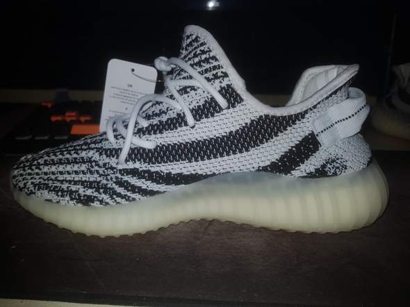 - (adidas, Legit Check, Adidas yeezy)