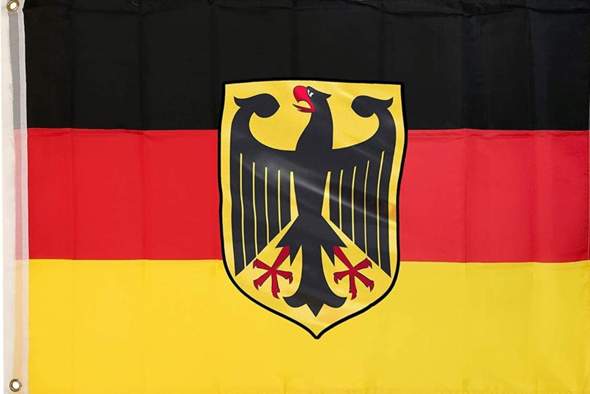 Adler auf Deutschlandflagge?