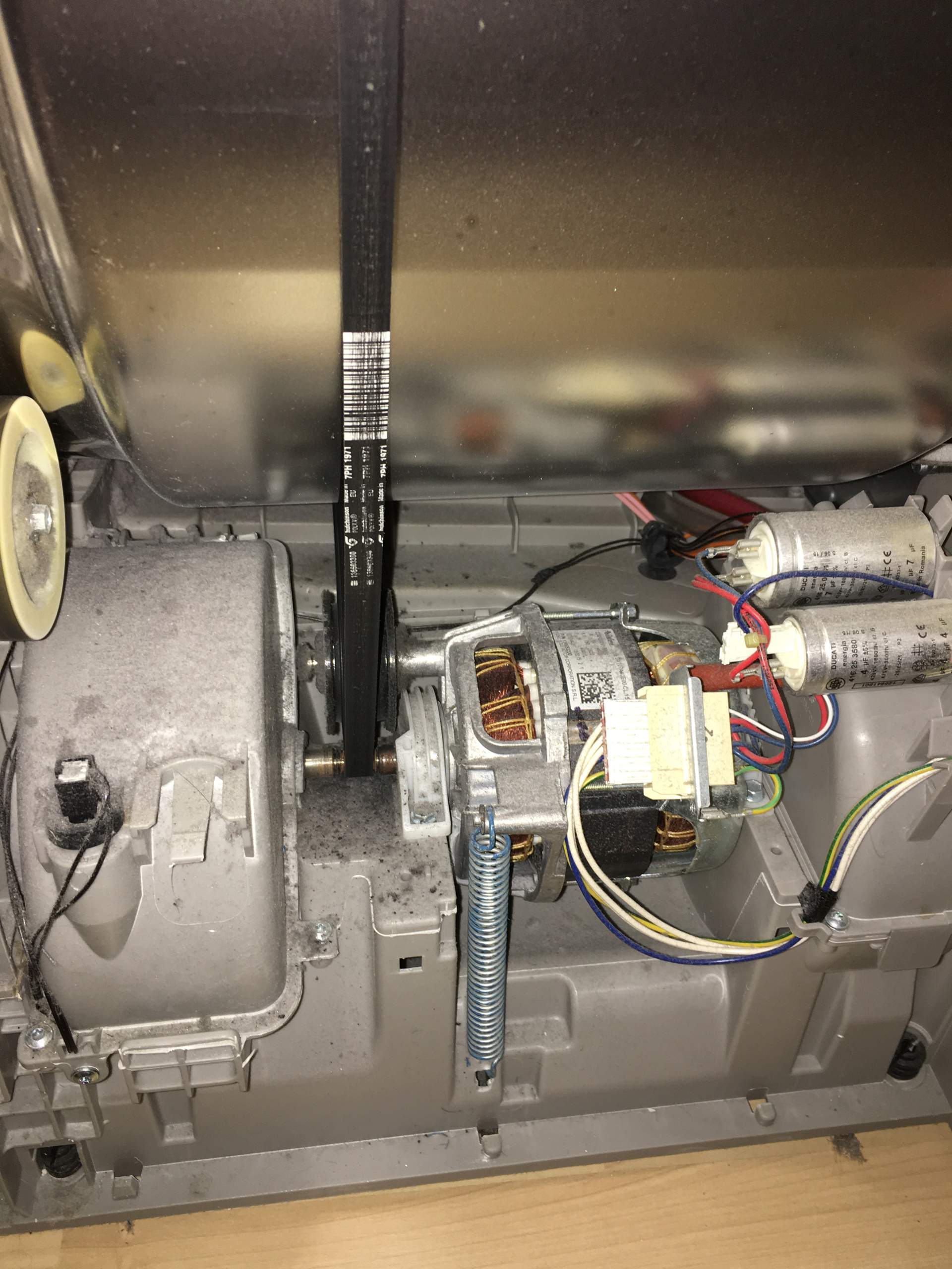 AEG Lavatherm Trockner defekt? Macht komische Geräusche? (Technik