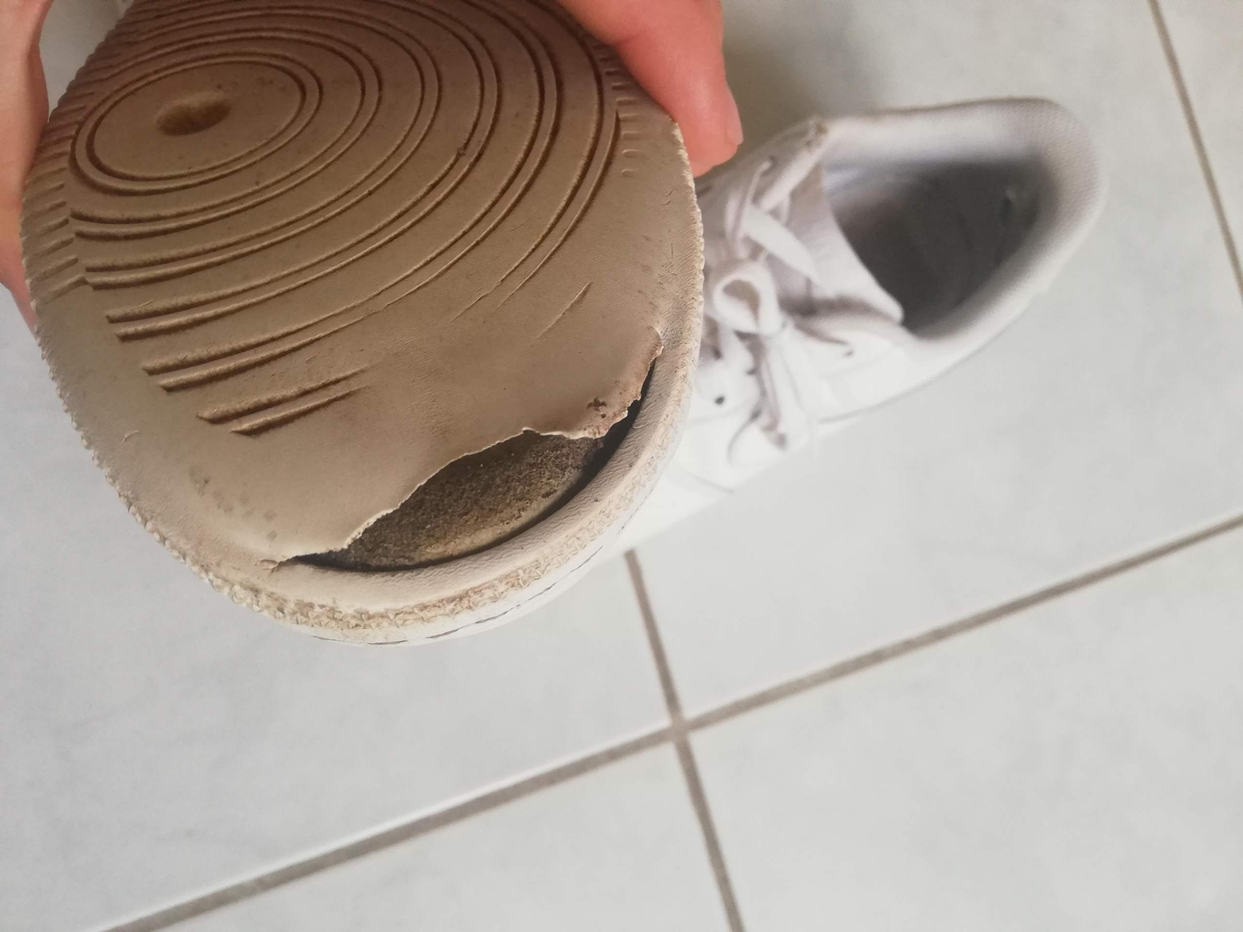 Air Force 1 kaputte Sohle? (Sneaker)