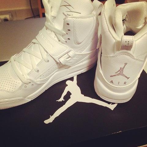weiße nike air jordan flight 45 weiße nike air jordan flight 45