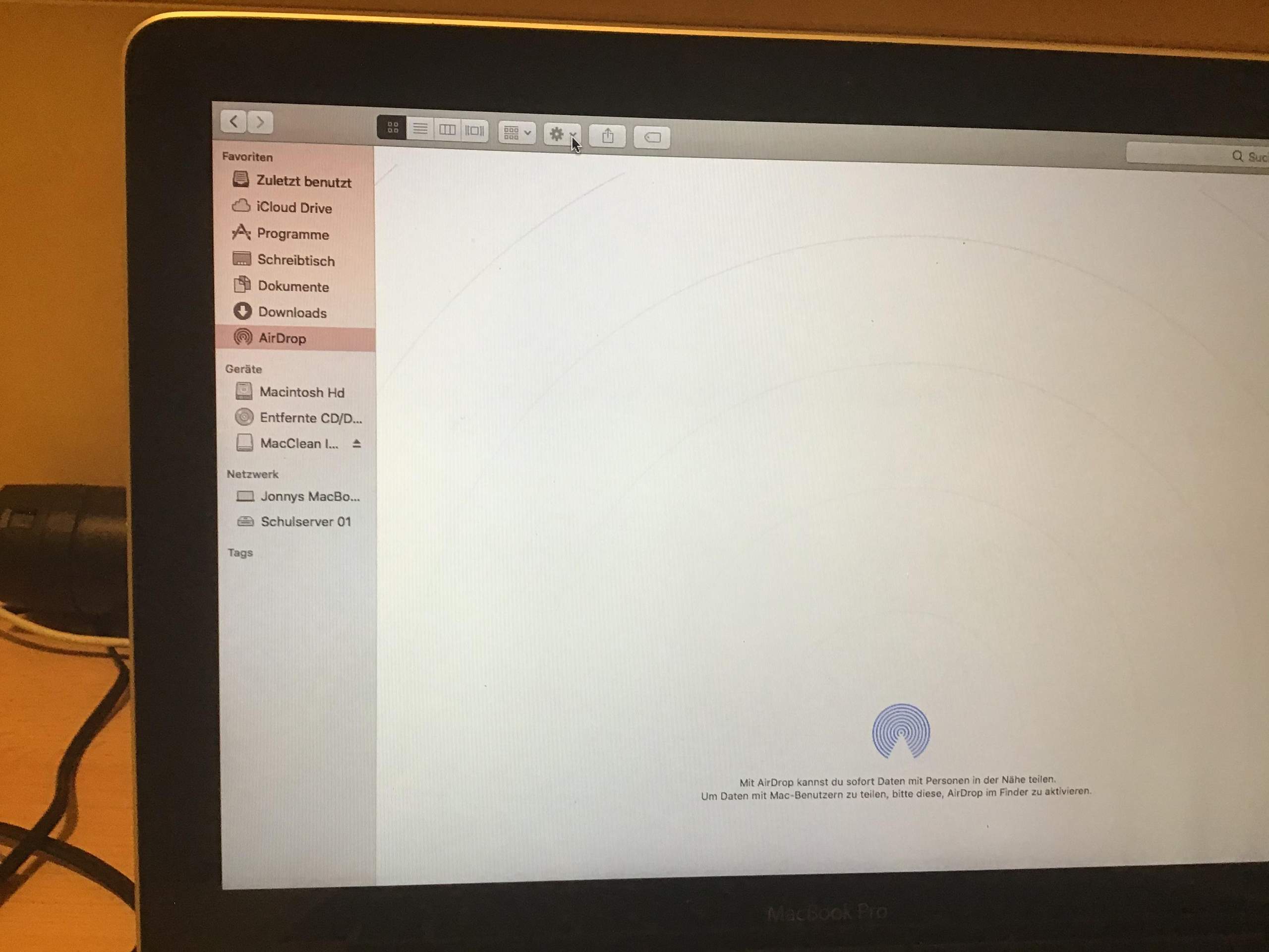 Airdrop Mac lässt sich nicht aktivieren? (Apple, kaputt, MacBook Pro)