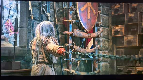 Altairs Schwert aus Assassin's Creed im Film ,,Iron Mask"?