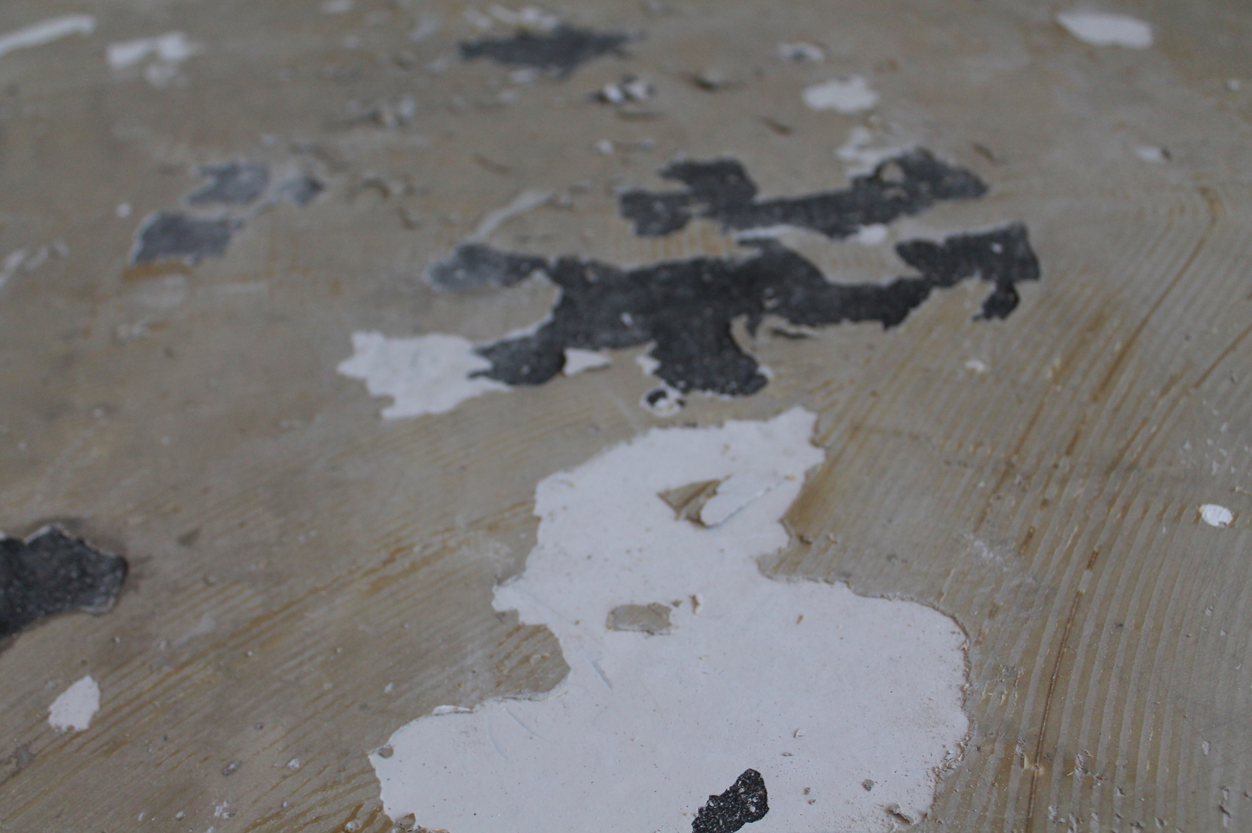 Alten PVC-Kleber entfernen - welcher Untergrund ist das ? (Bodenbelag ...