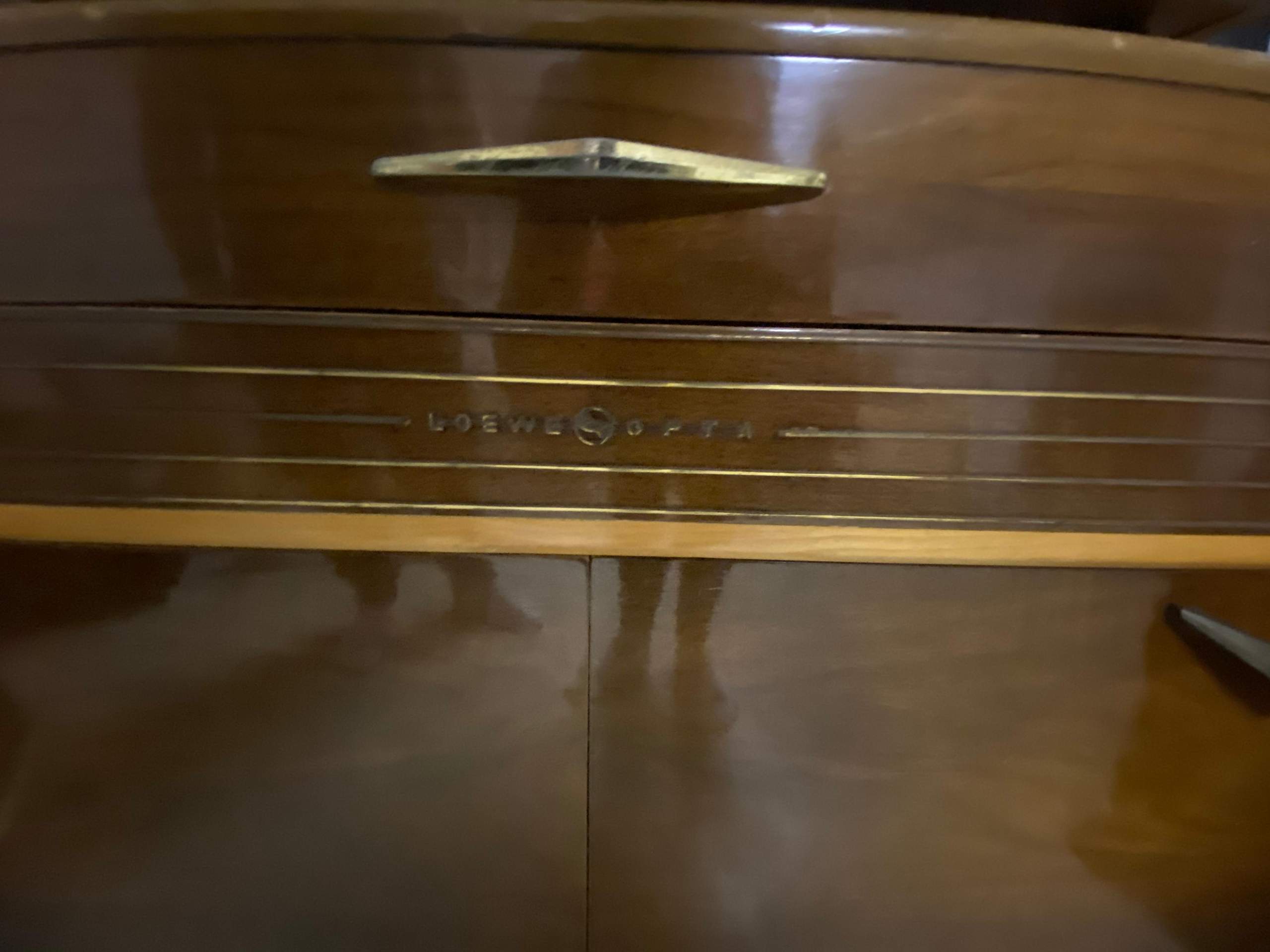 Alter Musikschrank mit Plattenspieler und Radio? (Musik, Möbel, Vintage)