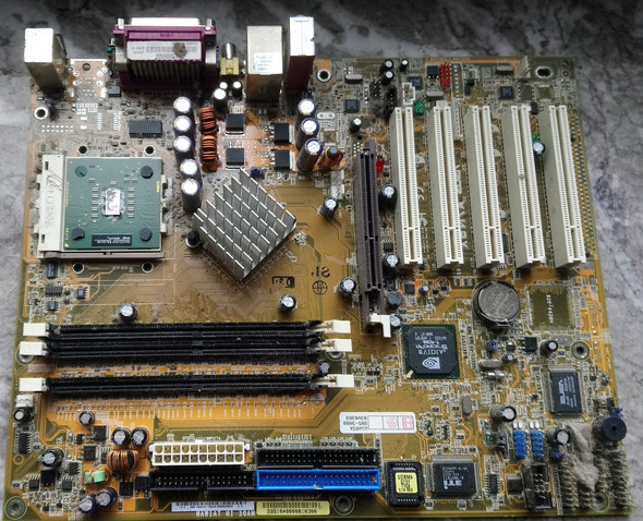 Altes Sockel A Mainboard defekt? (Computer, Technik, PC)