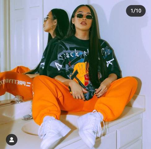 An Die Jungs Findet Ihr Baggy Klamotten An Madchen Suss Kleidung