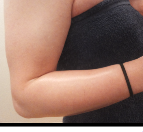 An Die Madchen Frauen Wie Als Junge Am Besten Haargummi Am Arm Zur Betonung Tragen Liebe Sex Beziehung