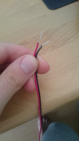 - (Musik, Elektronik, Lautsprecher)