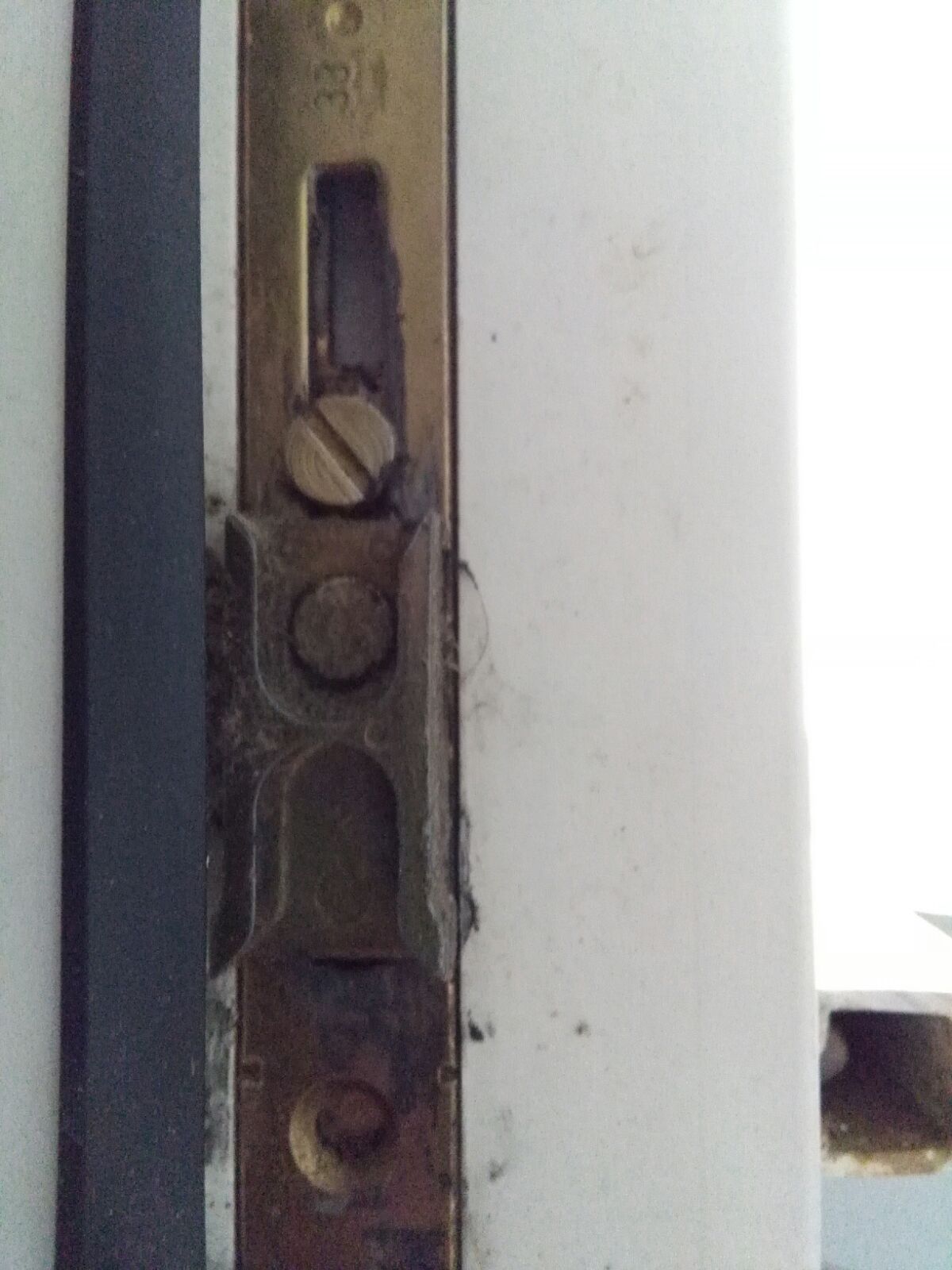 Anpressdruck Fenster erhöhen, Fensterzapfen nicht drehbar? (Handwerk)