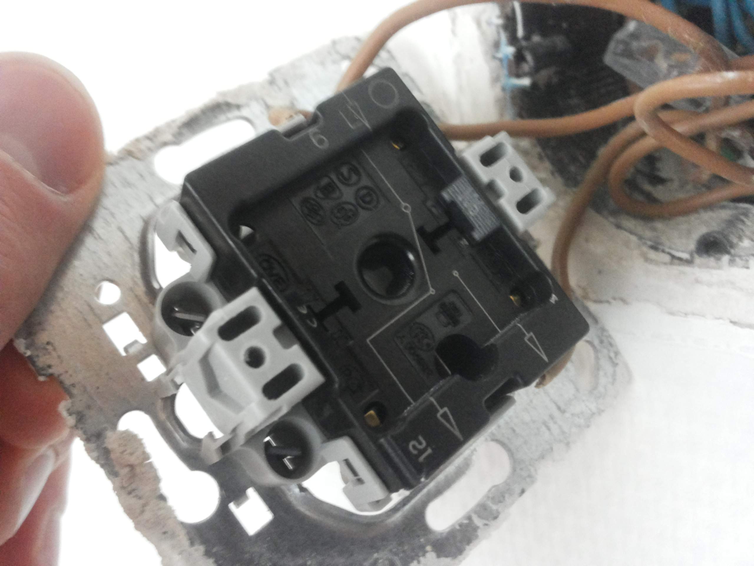 Anschließen eines Dimmers? (Elektronik, Elektrotechnik, Elektrik)