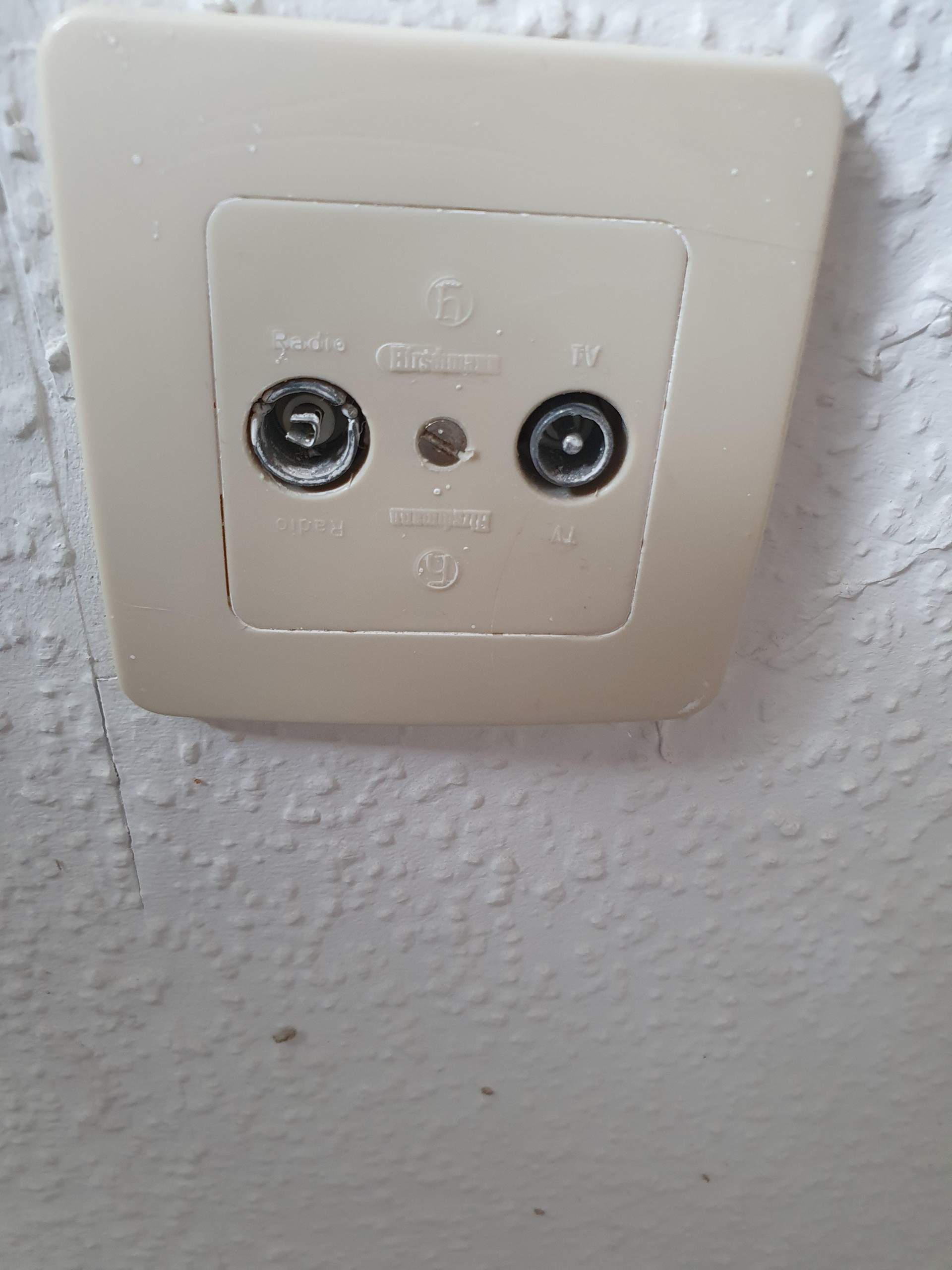 1 sat anschluss 2 fernseher