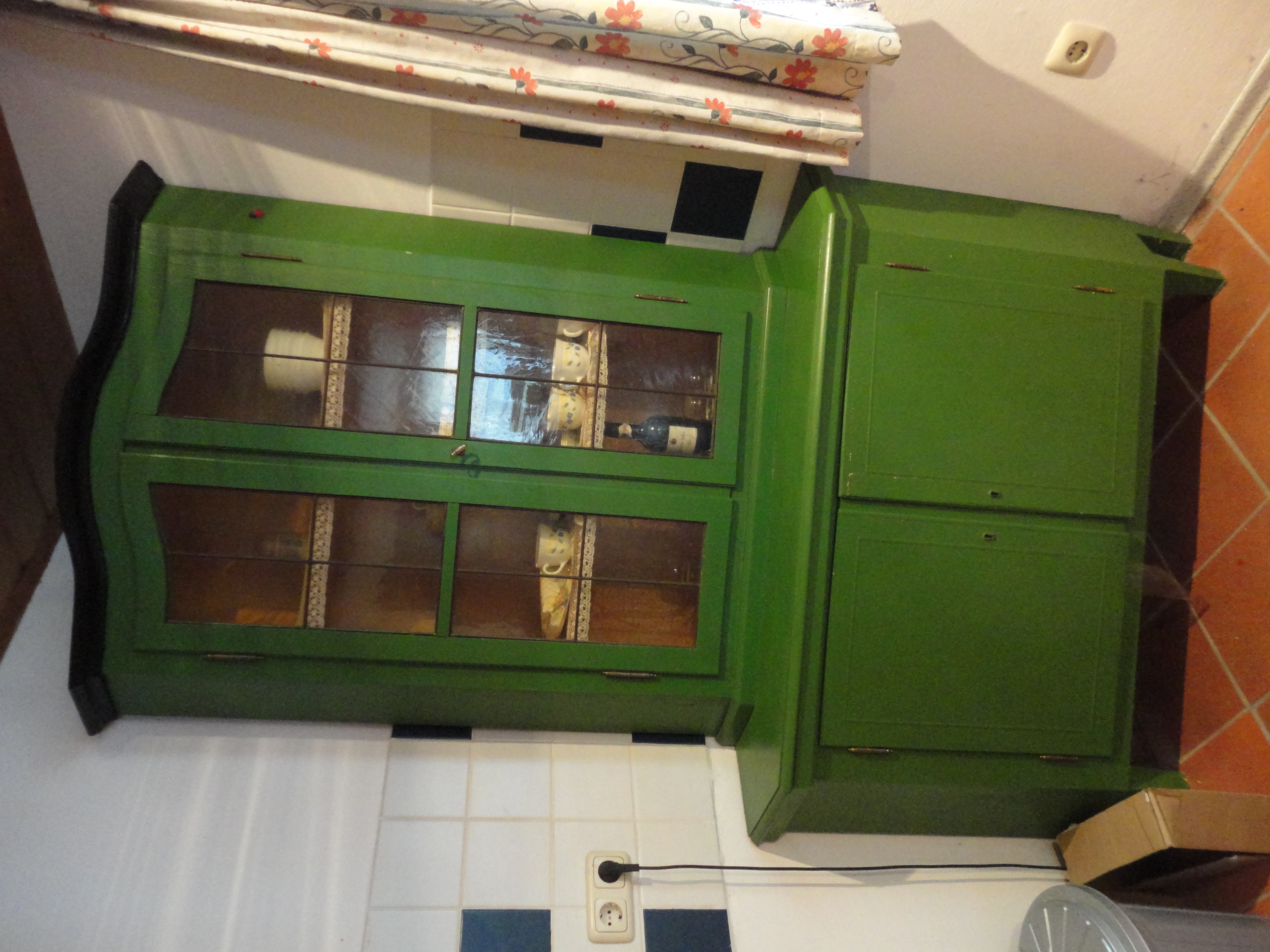 Antiker Schrank was Wert? (Antik)